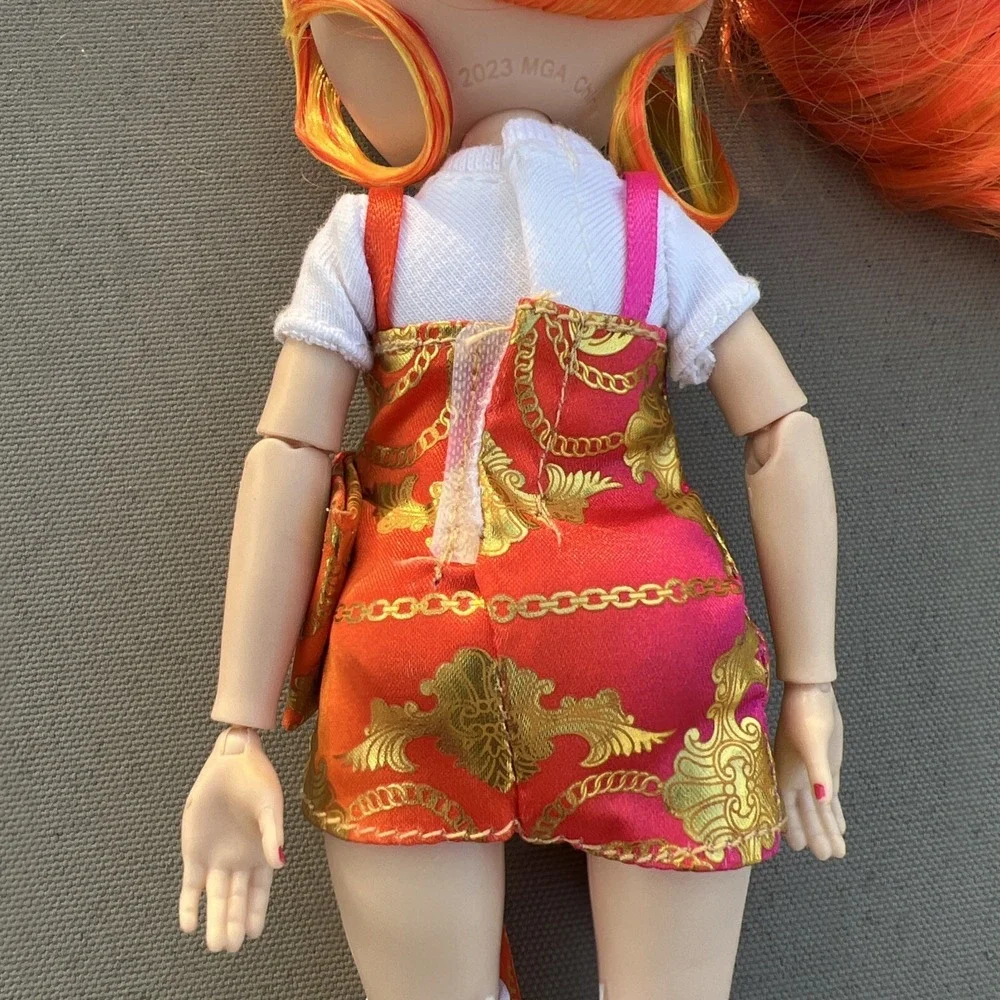 Rainbow Junior High Special Edition Laurel De'Vious 9in Fashion Doll MGA‎